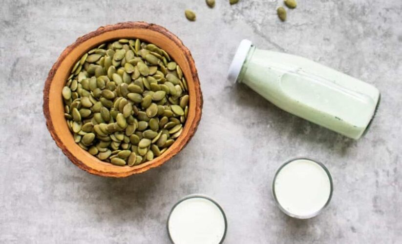 cách làm sữa hạt bí