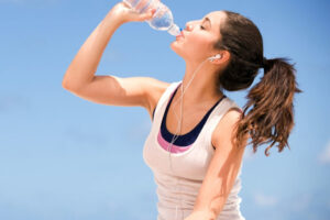 uống gì khi đi nắng