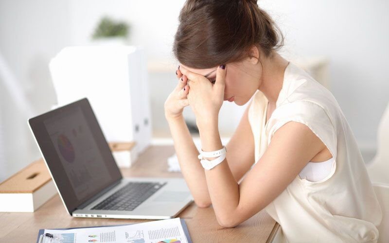 người làm việc online