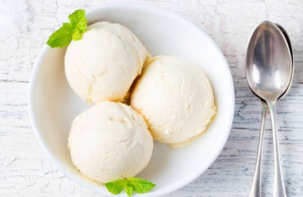 Làm Kem Tươi Từ Sữa Hạt Và Trái Cây Tự Nhiên