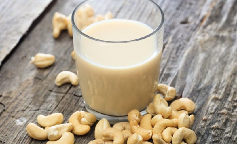 Trà Sữa Hạt Điều – Công Thức Ngon, Lành Mạnh