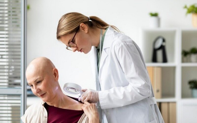 Sữa Hạt Nào Phù Hợp Cho Người Đang Hóa Trị, Xạ Trị?