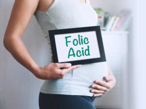 Axit folic là gì và tại sao bà bầu cần?