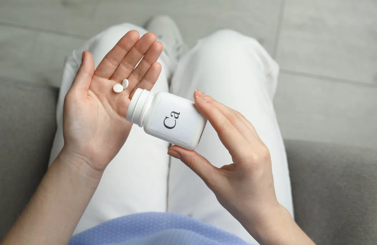 7 Tác Hại Của Việc “Lạm Dụng Canxi” Bạn Phải Biết