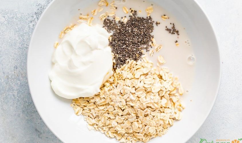 Sữa Chua Yến Mạch: Công Thức “Vàng” Cho Bữa Sáng Healthy