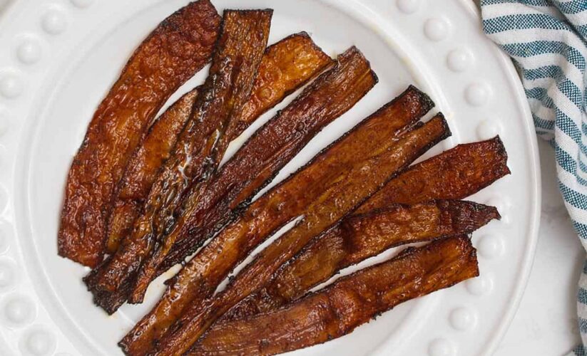 Bí Quyết Làm “Bacon Thuần Chay” Giòn Rụm Từ Vỏ Chuối