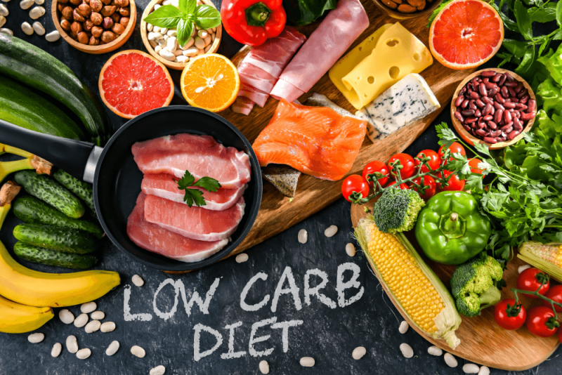 Ăn Kiêng Low-Carb: Tại Sao Bạn Luôn Cảm Thấy Khát Nước?
