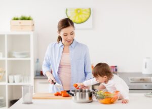 Dinh Dưỡng Sau Sinh Giúp Phục Hồi Nội Tiết Tố