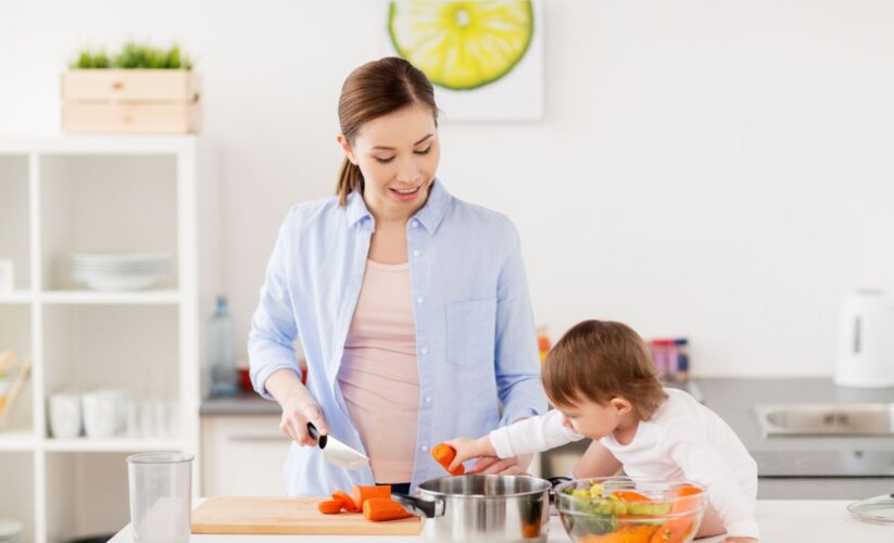 Dinh Dưỡng Sau Sinh Giúp Phục Hồi Nội Tiết Tố