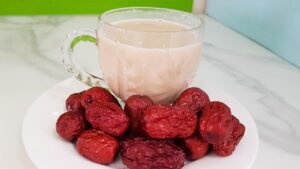 sữa hạt điều táo đỏ