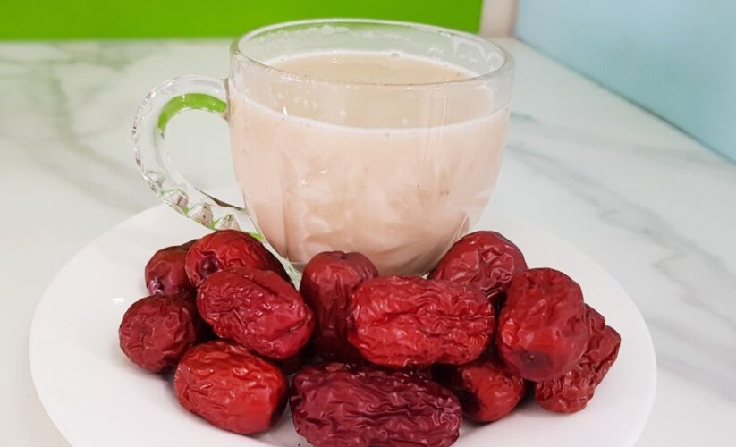 sữa hạt điều táo đỏ